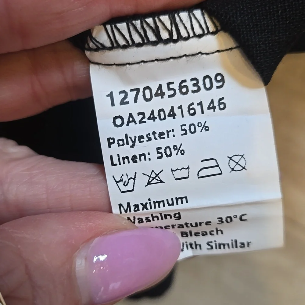 New Commense Black Linen Blend Button-Down Vest - Picture 8 of 9